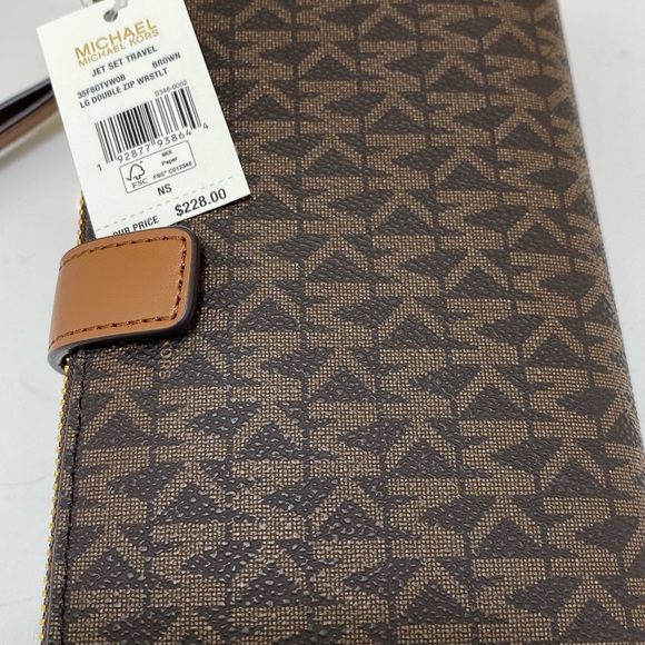 Michael kors wallet - Picture 9 of 9